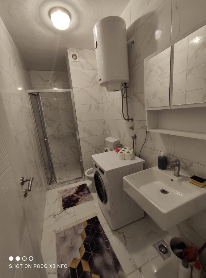 Apartman Deric Nevesinje エクステリア 写真