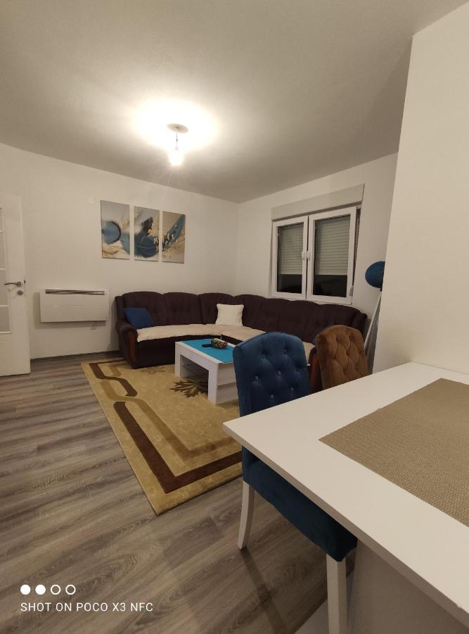 Apartman Deric Nevesinje エクステリア 写真